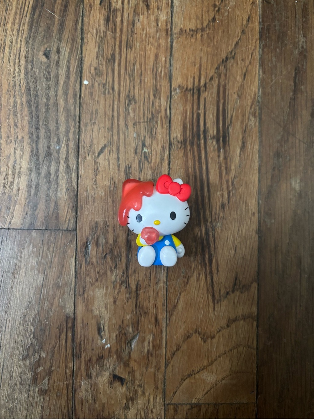hello kitty figurine